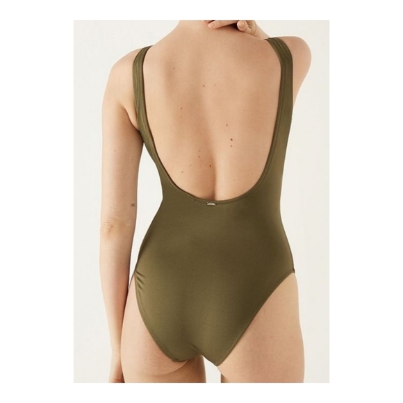 NWT VS PINK Gym to Swim Scoop Neck One-Piece Small Green - Picture 2 of 4